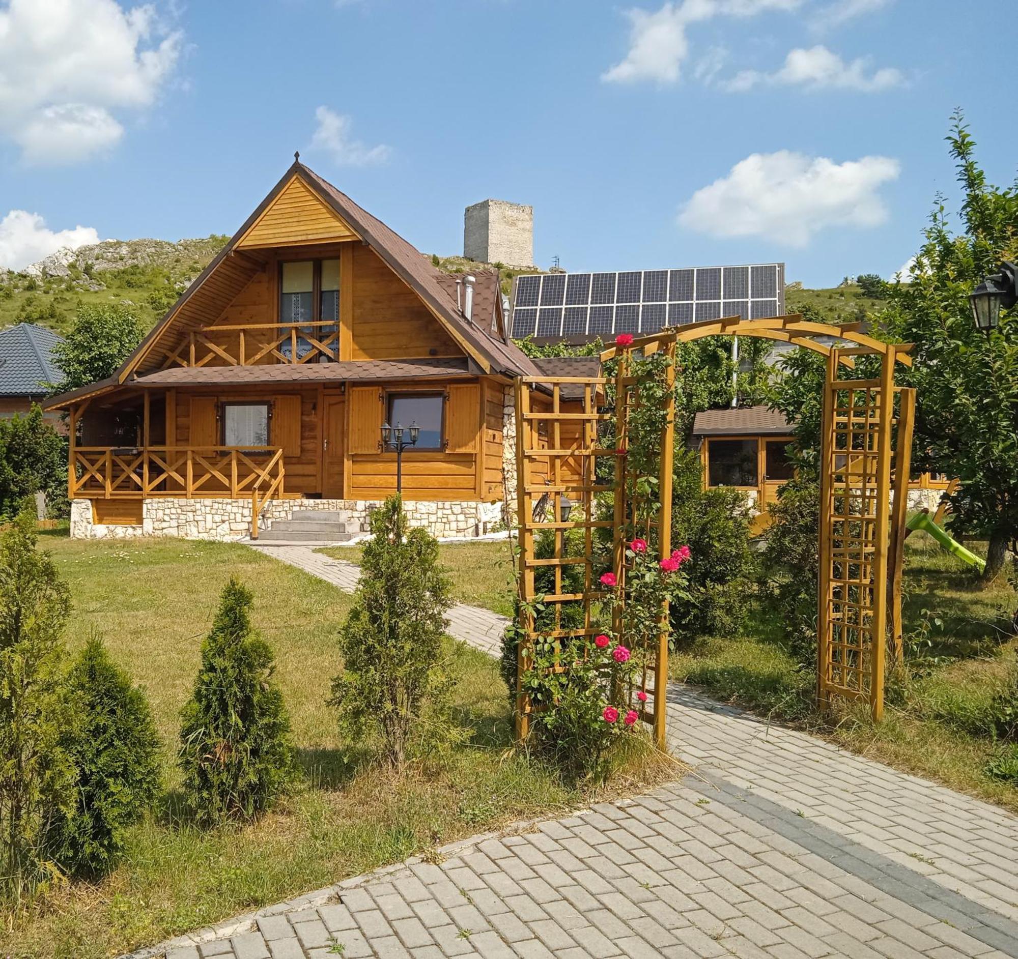 Kamex Dom 12-osobowy Homestay